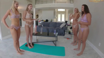 PeachyPrime In A Lesbian Game With BFFs