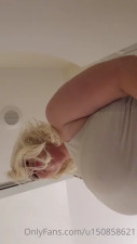 U150858621 Tempts In Wet Top While Showering