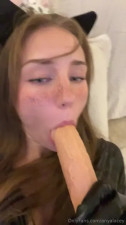 Anyalacey Performs BJ Tease On A Dildo