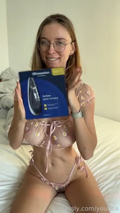Yourina Tries Her New Toy To Cum - ePornLeak