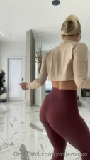 Hot And Sexy Dance By Yaslenxoxo
