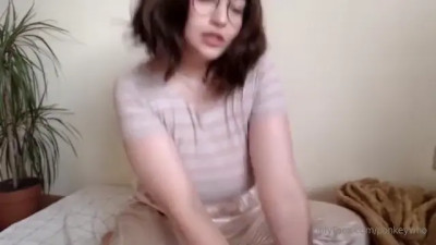 Ponkeywho Getting Horny Early In The Morning