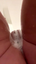 Kateelife Plays With Her Soapy Pussy