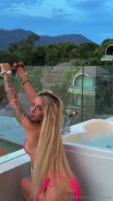 Giudittaa Flaunts Her Body In A Pink Bikini