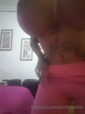 Lurciferadollx Strips Nude Seductively