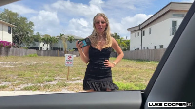 Bonnie Blue Sucks And Fucks Her Driver