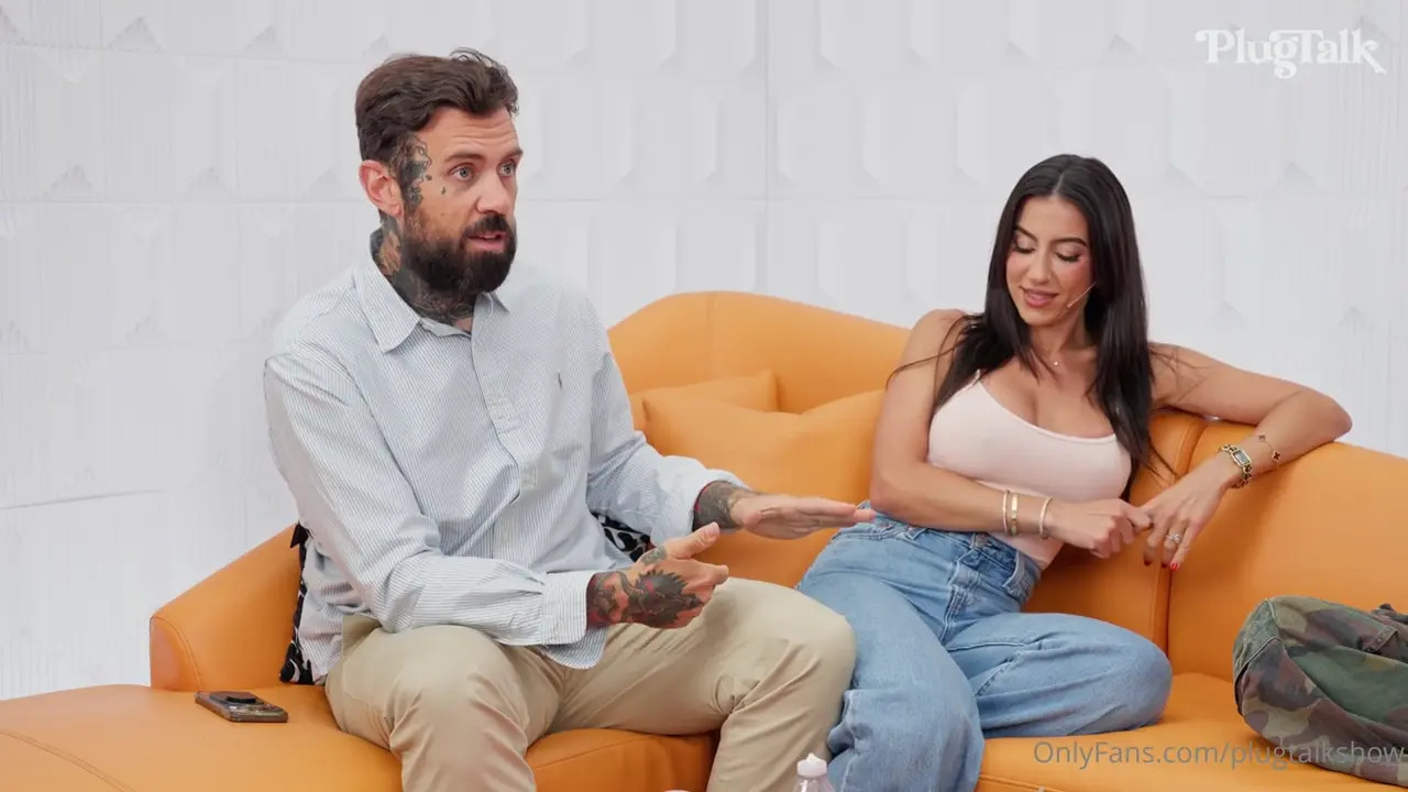Lena The Plug & Angel Youngs's PlugTalk Threesome - ePornLeak