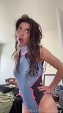 Launalikespie As Hana Song Dances Teasingly