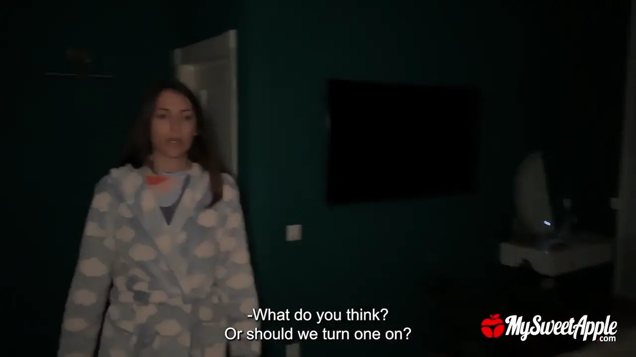 My Sweet Apple In A Sensual Bed Fuck - ePornLeak