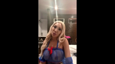 Snow White Farrah Abraham Rides A Dick