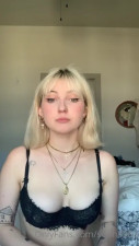 Blonde Soph8983 Plays With Her Pussy