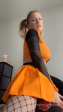 Xbunny Humps On A Pillow