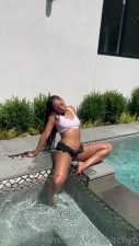 Onlybitchyb Flaunts Her Body By The Pool