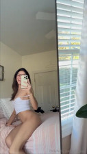 Allybean Shows Her Naked Ass