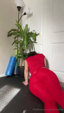 Aprilblazefree Does Yoga In Tight Pants