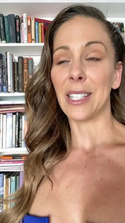 Cherie DeVille Gets Creampied On The Couch - ePornLeak