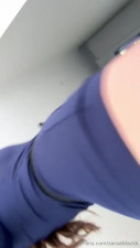 Zaraablackk's Juicy Ass Serves Justice