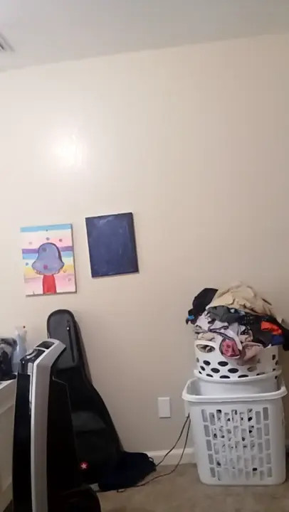 Bbw4Red20 Streams Herself After Showering - ePornLeak