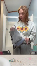 Toystoryandiee Goes Naked For A New Outfit Haul