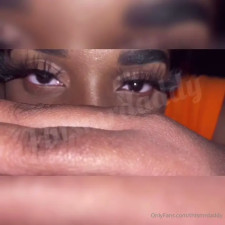 Thtsmrdaddy Sucks Dildo Between Her Tits