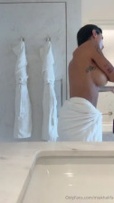 Post Shower Routine With Hot Mia Khalifa