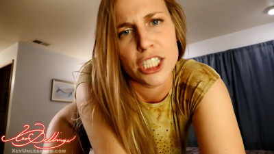 Xev Bellringer Seduces And Sucks A Dick
