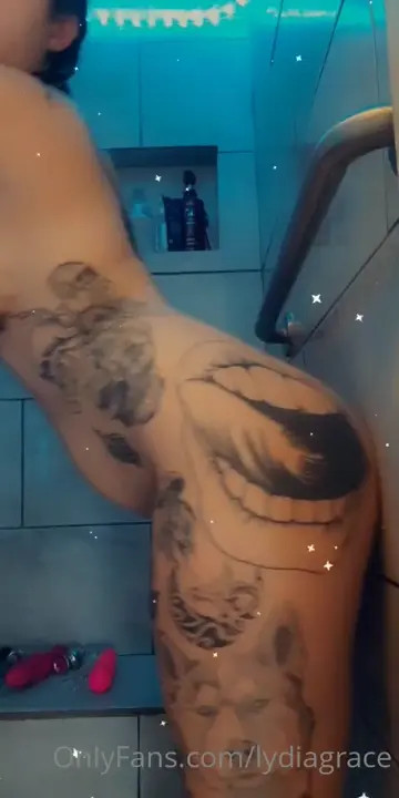 Lydiagrace Pumps Herself With A Dildo - ePornLeak