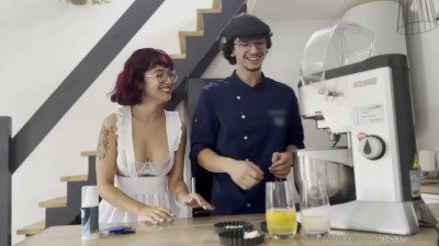HorseCockDude Bangs Yllaaa While Baking