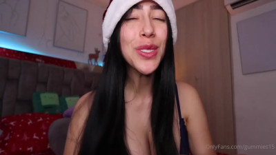 Gummies15 Blows & Sits On A Dildo