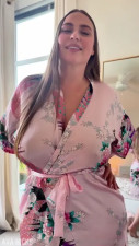 Ava Nicks Bounces On A Cock