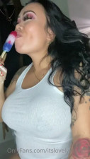 Itslovelymimi27 Sucks Popsicles On A Hot Day