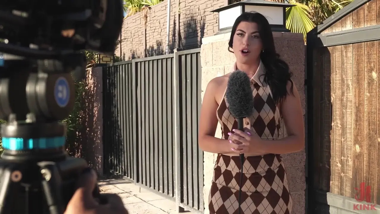 Gal Ritchie Submits For BDSM Sex - ePornLeak
