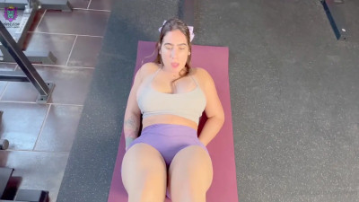 Yiny Leon Gets Wrecked Post Workout