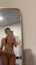 Cultureburns Shows Her Sexy Body In The Mirror