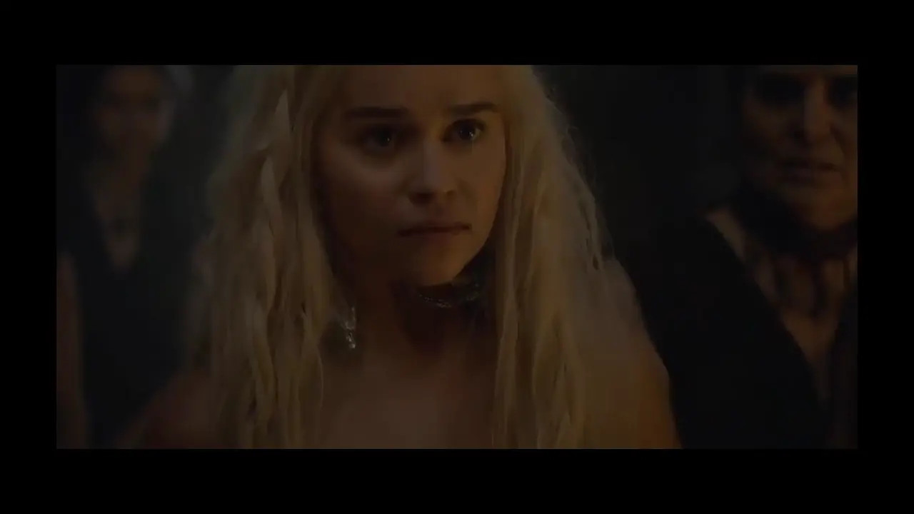 Emilia Clarke Gets Her Clothes Removed - ePornLeak