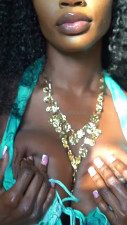Teresa Lavae Massages Her Titties