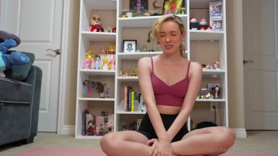 Em Fae Strips Naked For Yoga
