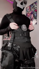 Daecosplay Rubs Her Clit With A Vibrator