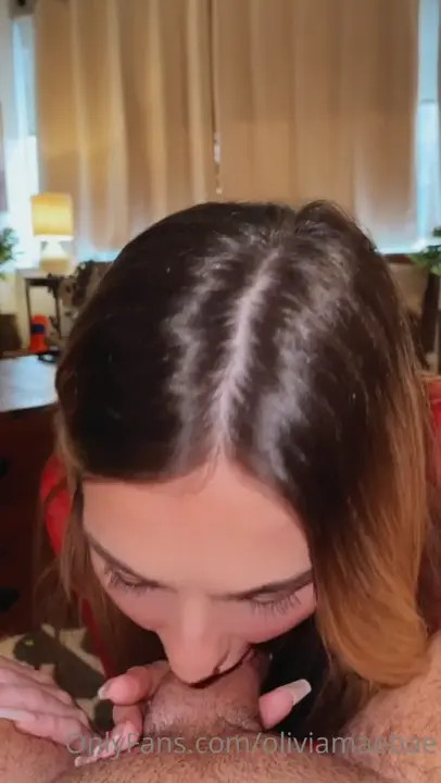 Goddess Olivia Mae Strips And Gets Smashed - ePornLeak