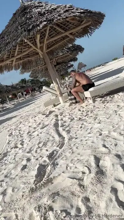 Beach Sextape Featuring Jill Hardener - ePornLeak