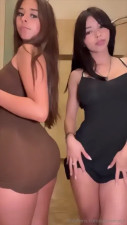 Shower Fun With SophieRaiin And Her Friend