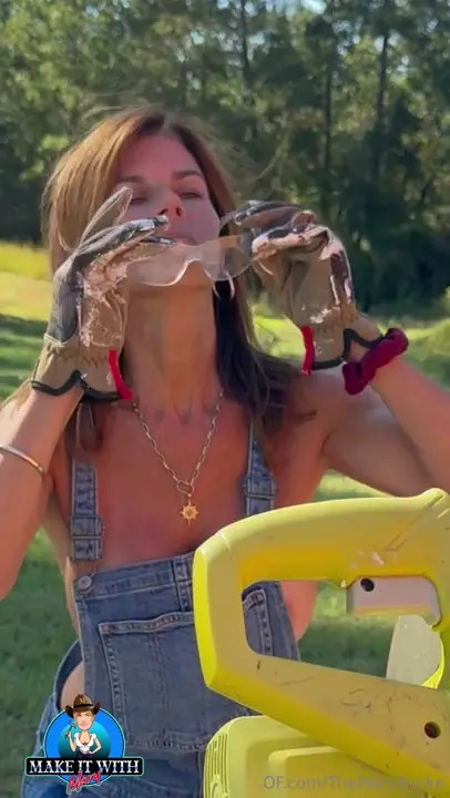 Braless Themaryburke Uses A Wood Cutter - ePornLeak