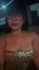 Roberta Franco Vapes In Her Car
