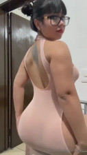 Roberta Franco Spreads Her Ass And Pussy