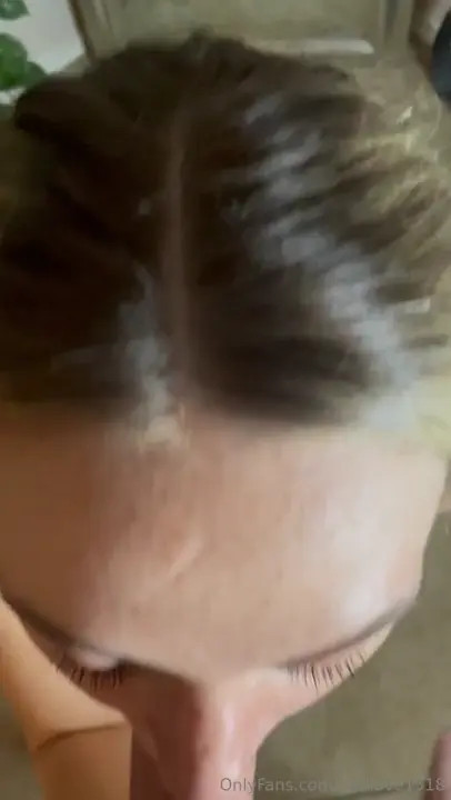 Reallove1518 Enjoys Sucking Her Man's Cock - ePornLeak