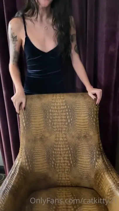 CatKitty21 Rides A Cock In A Hotel Sex Tape - ePornLeak