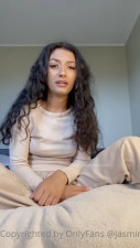 Jasminx Spreads Her Legs And Rubs Her Cunt