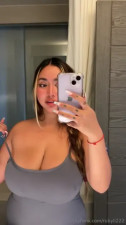 Ruby Li Makes Her Chest Jiggle