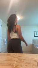 Karlyetaylor Struts In Her Room
