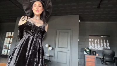 Awlivv's Naughty Halloween With Stepbro